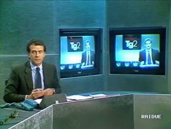Michele Cucuzza nello studio di Pegaso su Raidue durante lo speciale del Tg2 dedicato alla strage di Capaci del 23 maggio 1992.